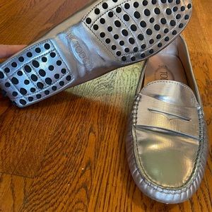 TODS silver Loafer size 38